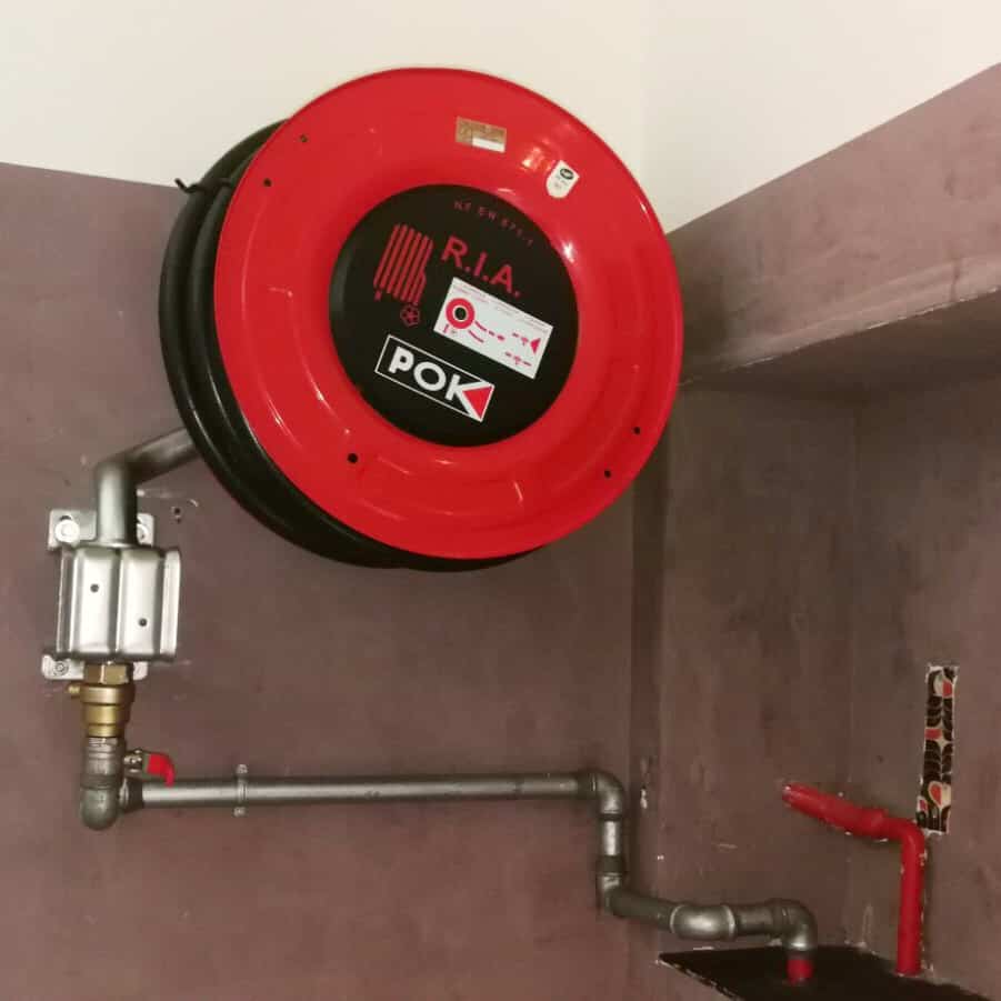 Entreprise Installation RIA - Robinet d'incendie armé pour entreprises et collectivités | Incendie Services